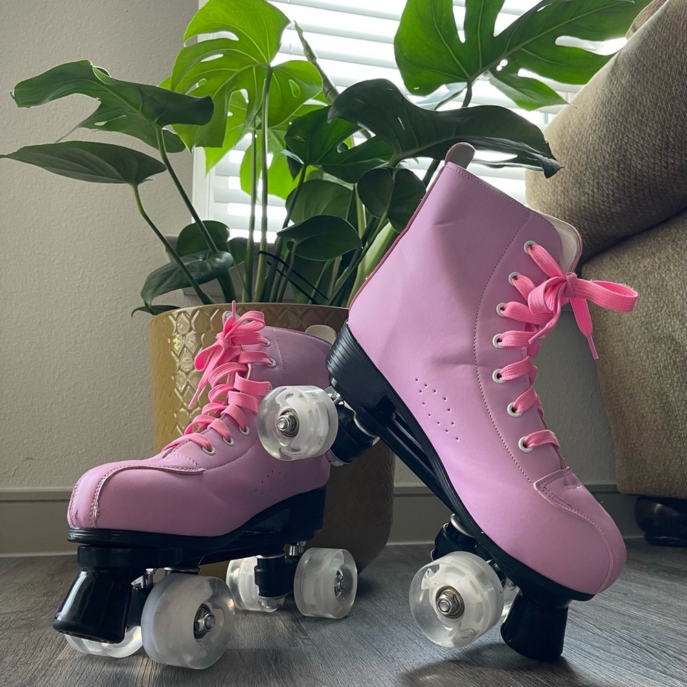STILL AVAILABLE - Women’s Indoor Skates